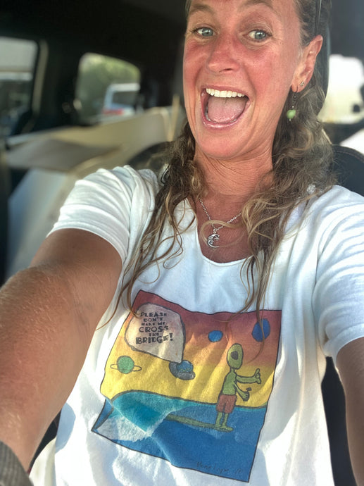 Bridge Alien Surfing T-Shirt